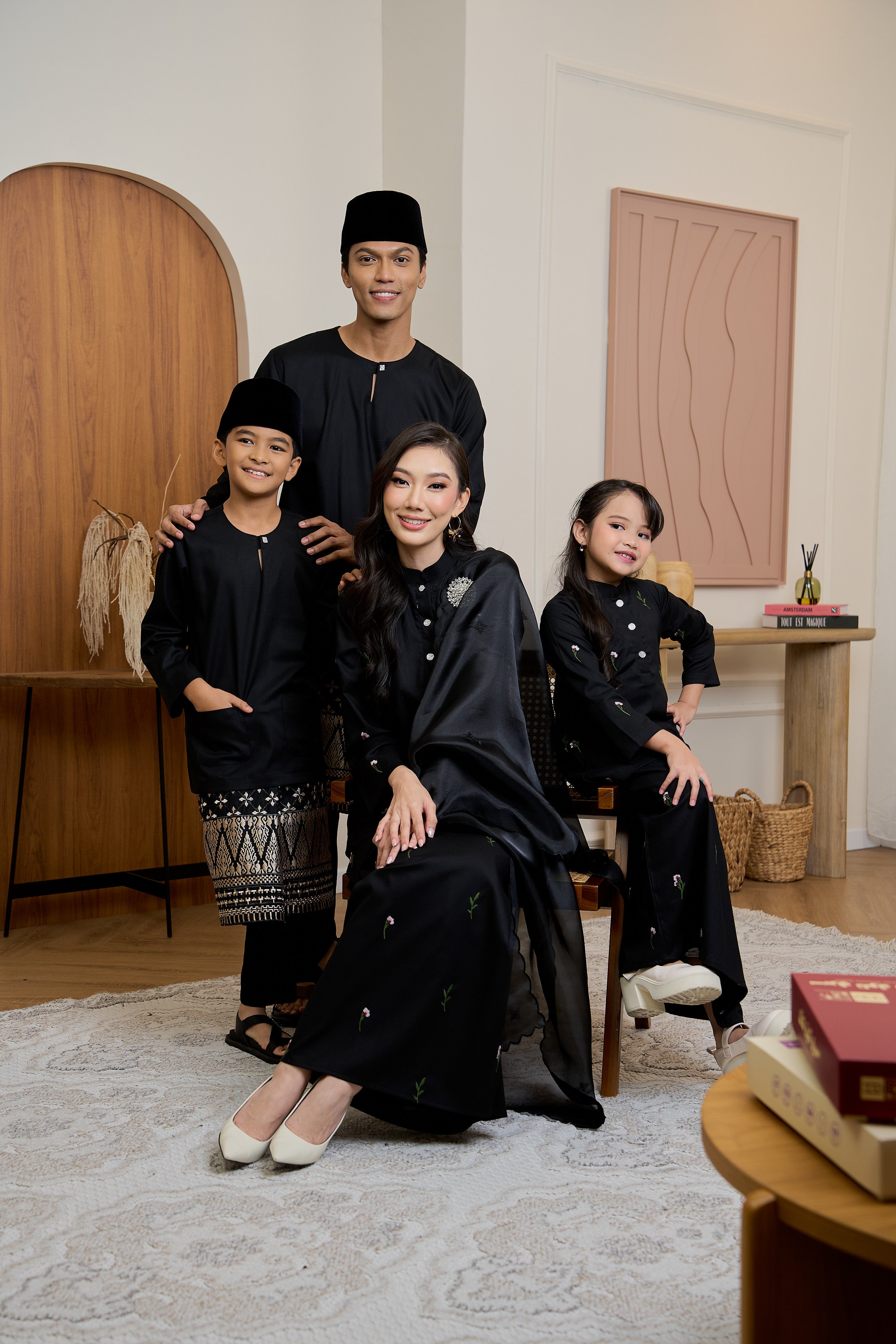 Anggun Kurung Klasik - Black (Kids)