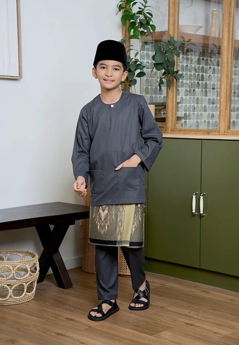 Baju Melayu Teluk Belanga Mark III - Dark Grey (Kids)