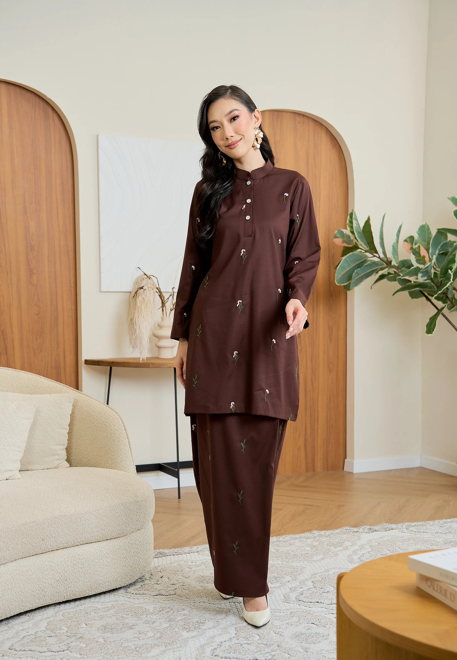 Anggun Kurung Klasik - Rich Brown (Women)