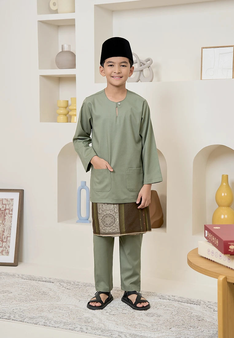 Baju Melayu Teluk Belanga Mark III - Sage Green (Kids)