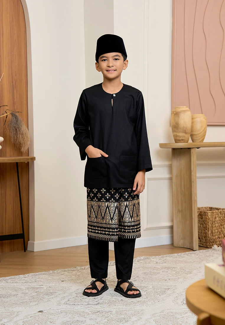 Baju Melayu Teluk Belanga Mark III - Black (Kids)