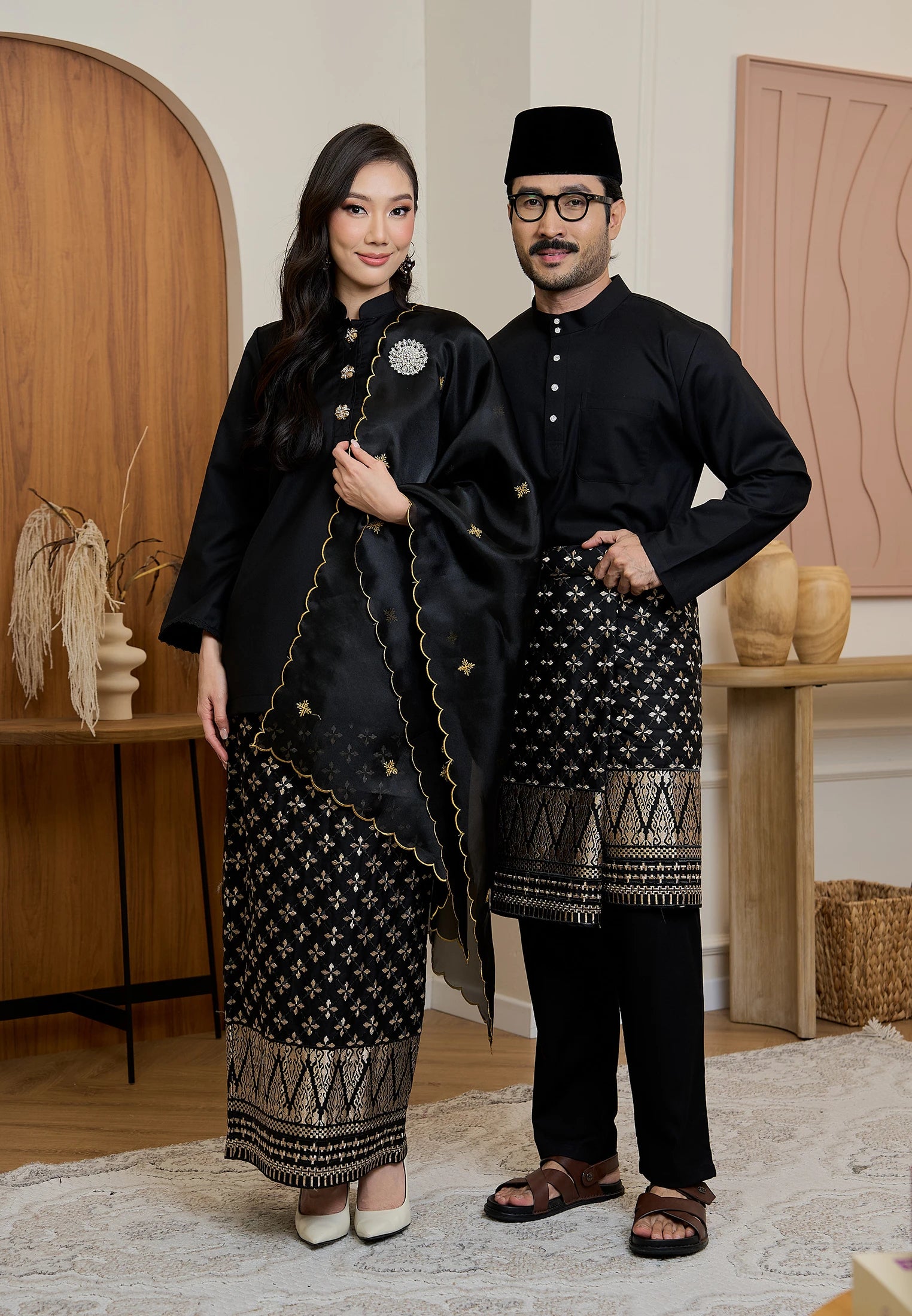 Ratu Kurung Songket