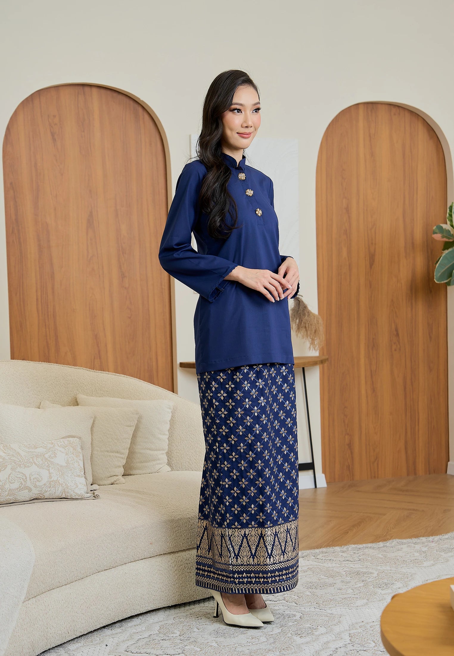 Ratu Kurung Songket