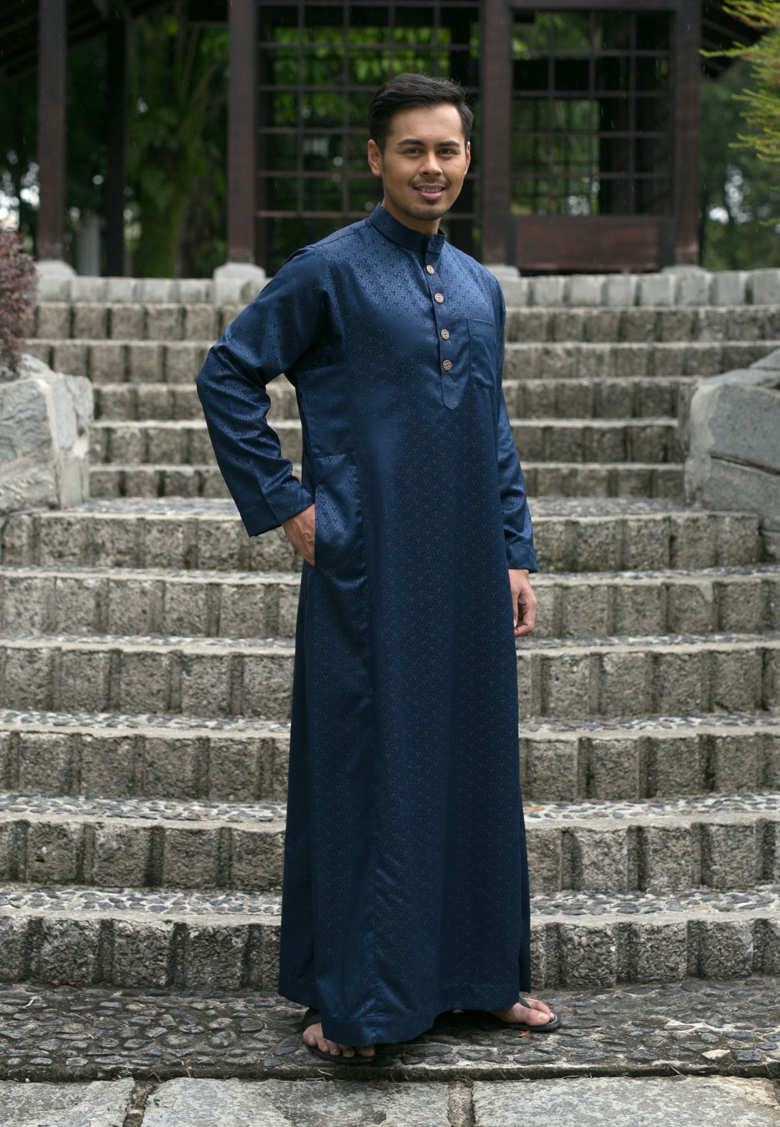 JUBAH Yusuf Modern Signature