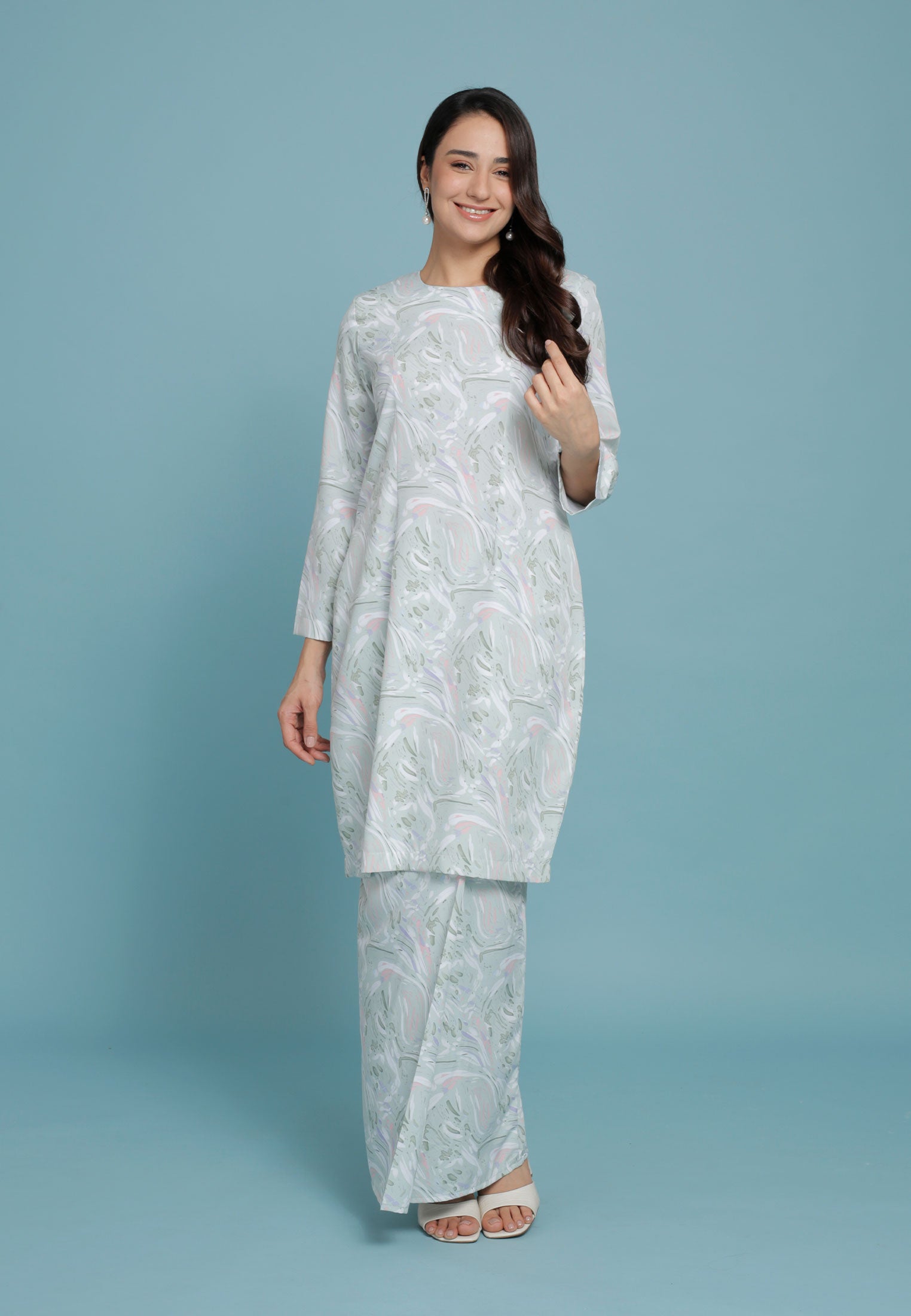 Lily Kurung Modern Blossom series