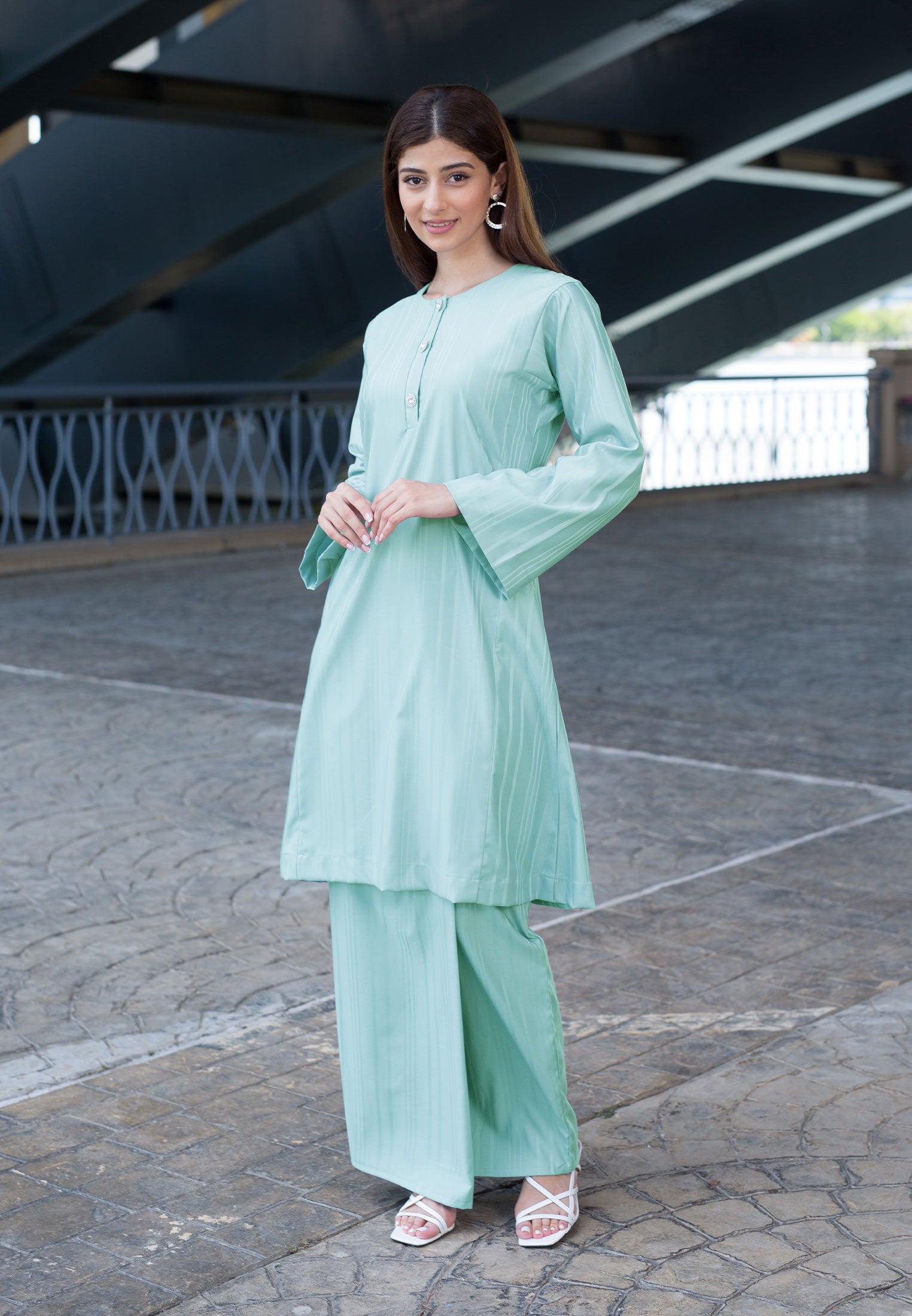 NANORISM™ Eliora Kurung Klasik