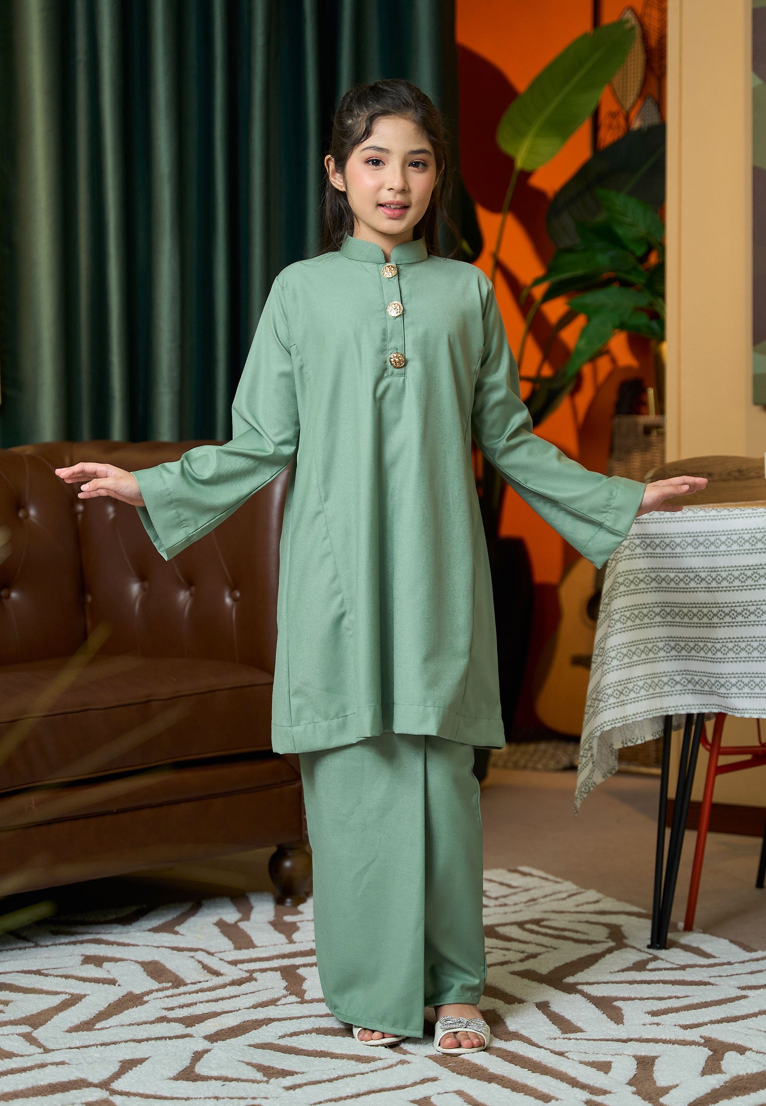 Suri Kurung Klasik Kids Sage Pistachio