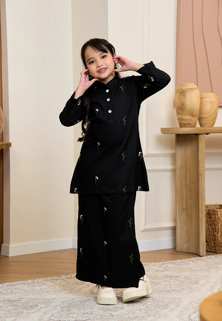 Anggun Kurung Klasik - Black (Kids)