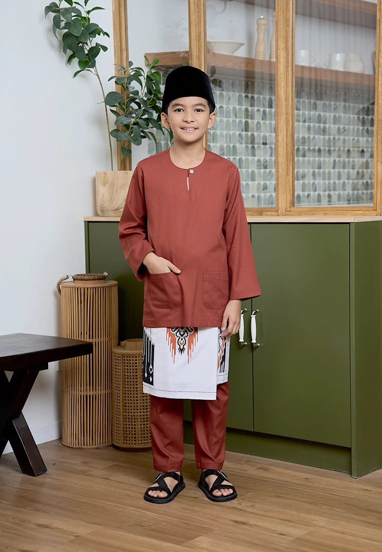 Baju Melayu Teluk Belanga Mark III - Burnt Orange (Kids)
