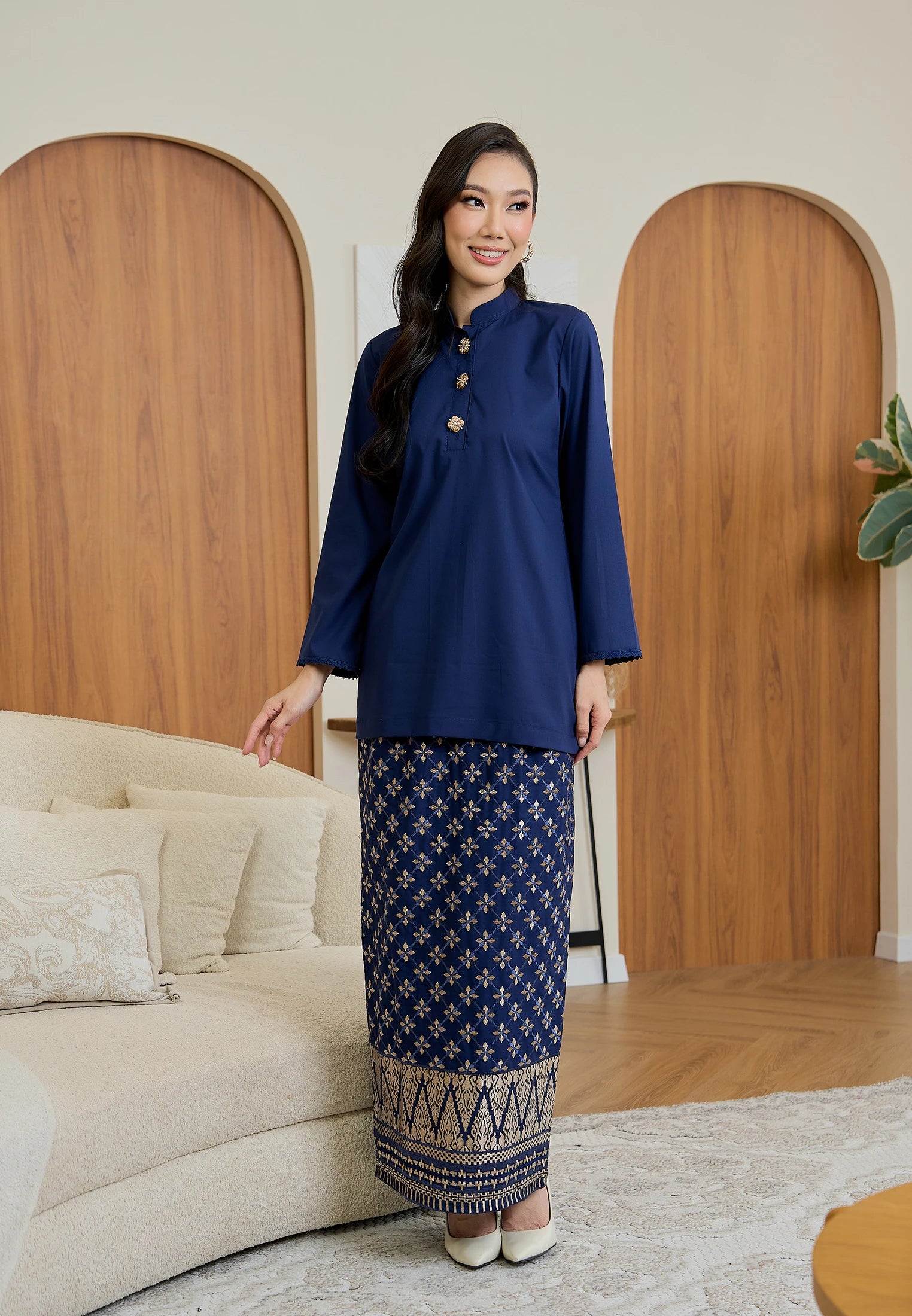 Ratu Kurung Songket
